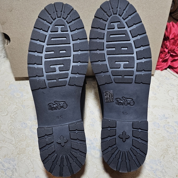 Coach Leather Loafers - Picture 6 of 7